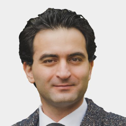 Majid Hajian headshot